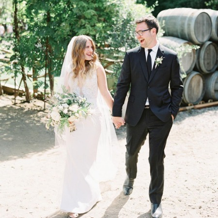 Riley Mandel with her husband Cameron Ehrlich during their marriage ceremony.